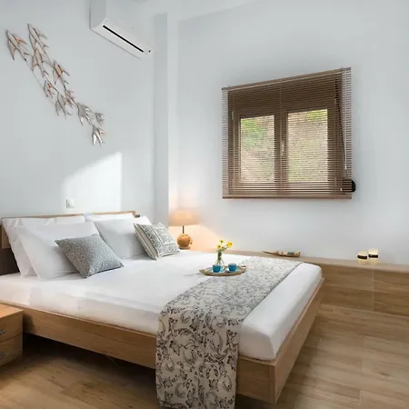 Diafani, εirini * Diafánion